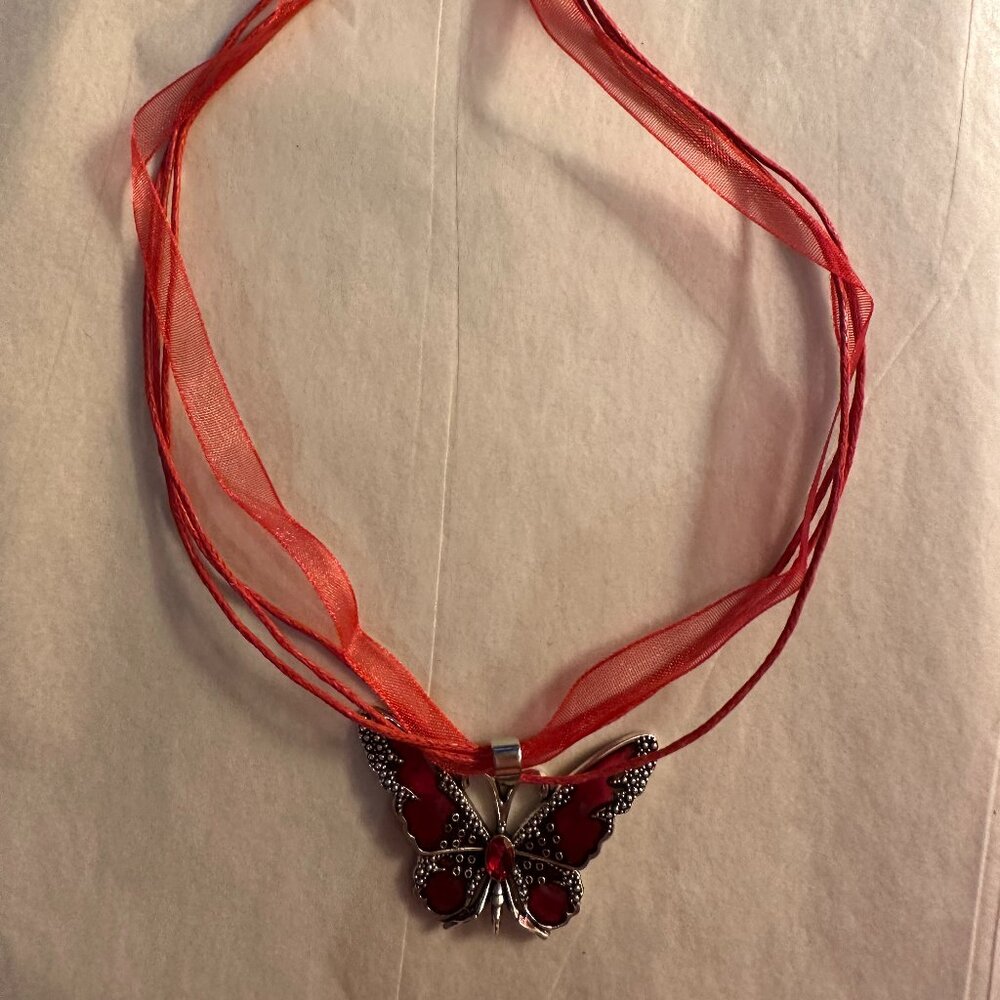 Shio    Butterfly - Picture 3 of 3